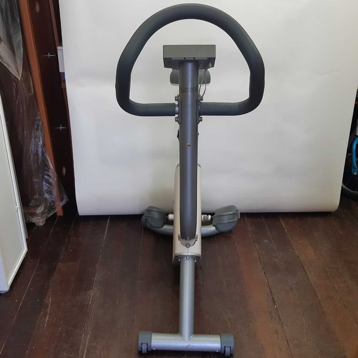 Aluguer Mensal de Bicicleta Estática Domyos FC100