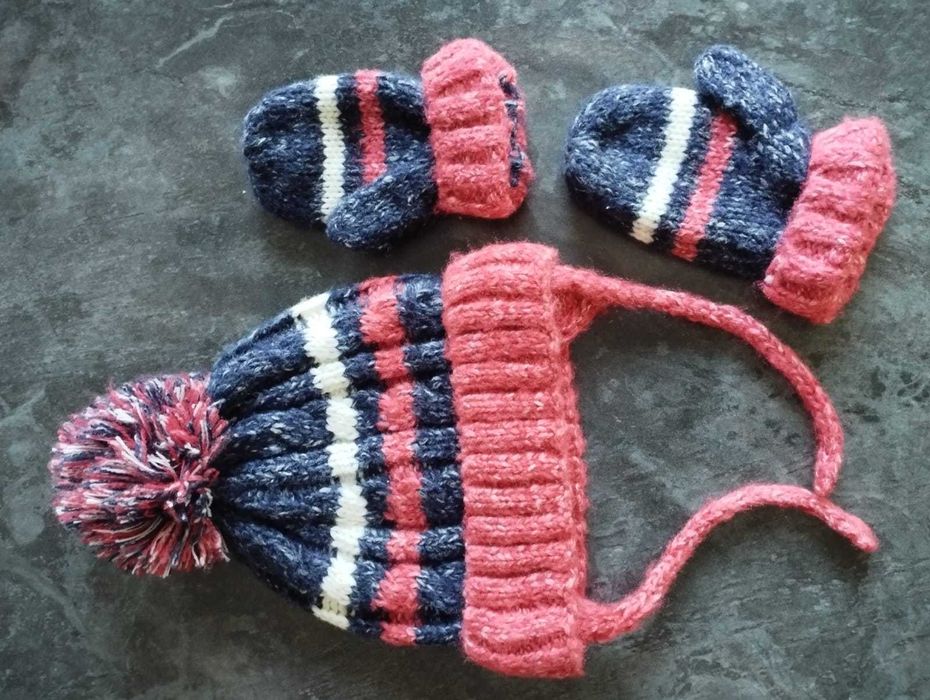 Conj. gorro + luvas T1/3 da Zara impecável