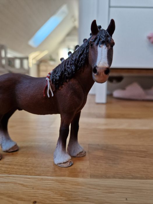 2 konie Schleich + 1 Collecta+ przeszkoda