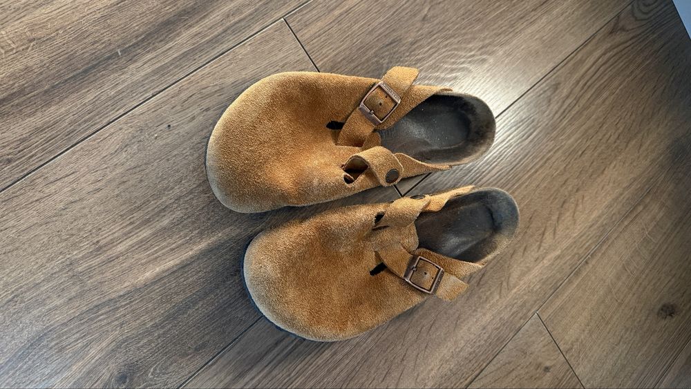 Руді замшеві Birkenstock на широку ногу в 39 розмірі