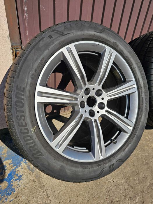 Felgi Aluminiowe z Oponami Letnimi BMW 20 Cali Rozstaw 5x112 Et40