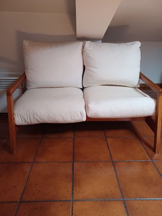Sofá de 2 lugares
