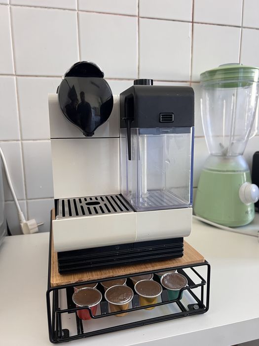 Nespresso Latissima one