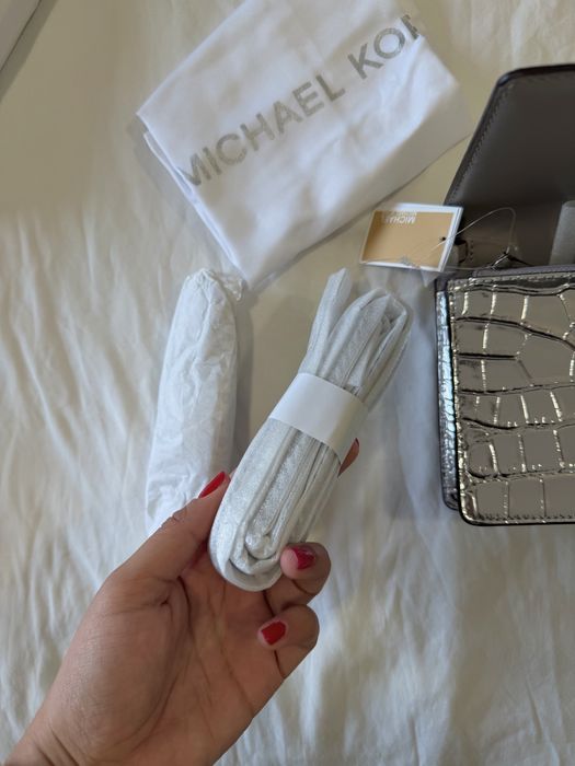 Mala Michael Kors nova e original