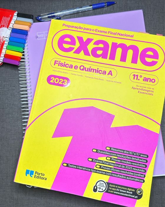 Livro de Exames-Física e Química A 11ANO Porto Editora