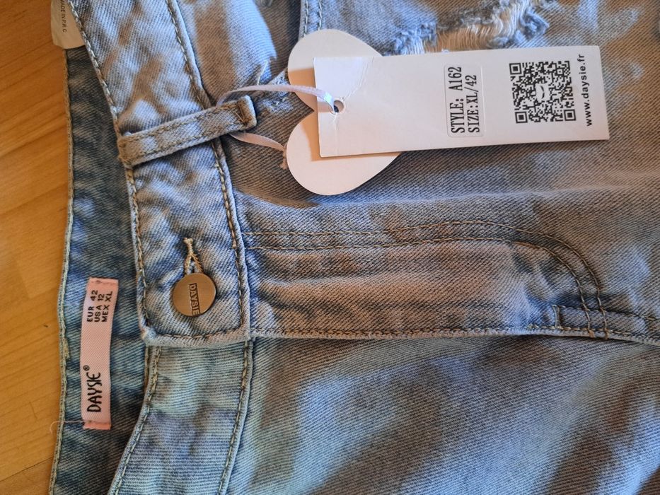 Damskie spodenki dżinsowe jeans rozm.42/XL