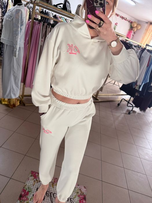 Dres biały damski r.S nowy