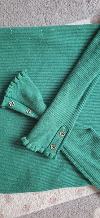 Półgolf sweter damski z ozdobnymi guzikami rozm. S/M 36/38