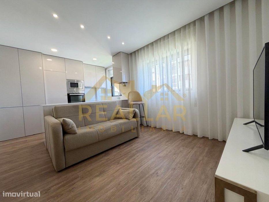 T1 de Luxo na Póvoa de Varzim - Condominio fechado com Piscina