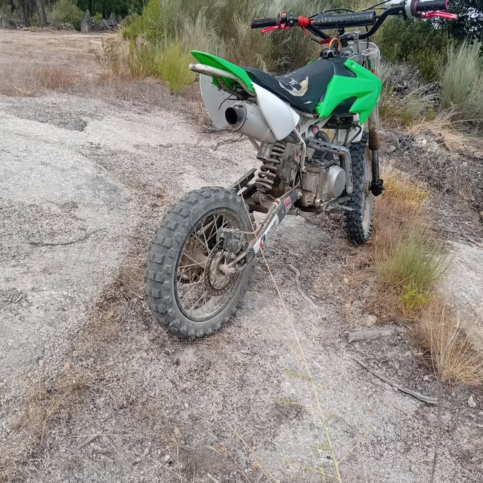 Vendo carnagens de pit bake 125