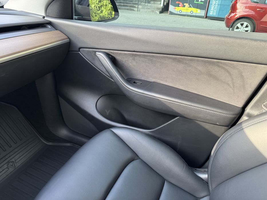 ‼️ Карты дверей Tesla Model Y 2022 права ліва дверные карта обшивка накладка дверна 3