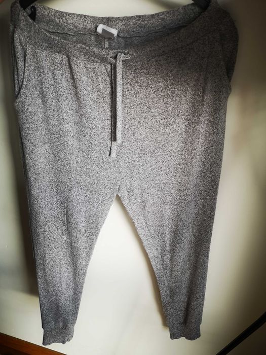 Infinity Woman szare spodnie dresowe 40/L