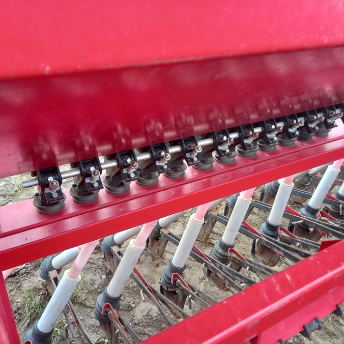 sprzedam agregat uprawowo - siewny