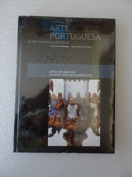 Livro Arte Portuguesa da pré-história ao século XX - Artes Decorativas