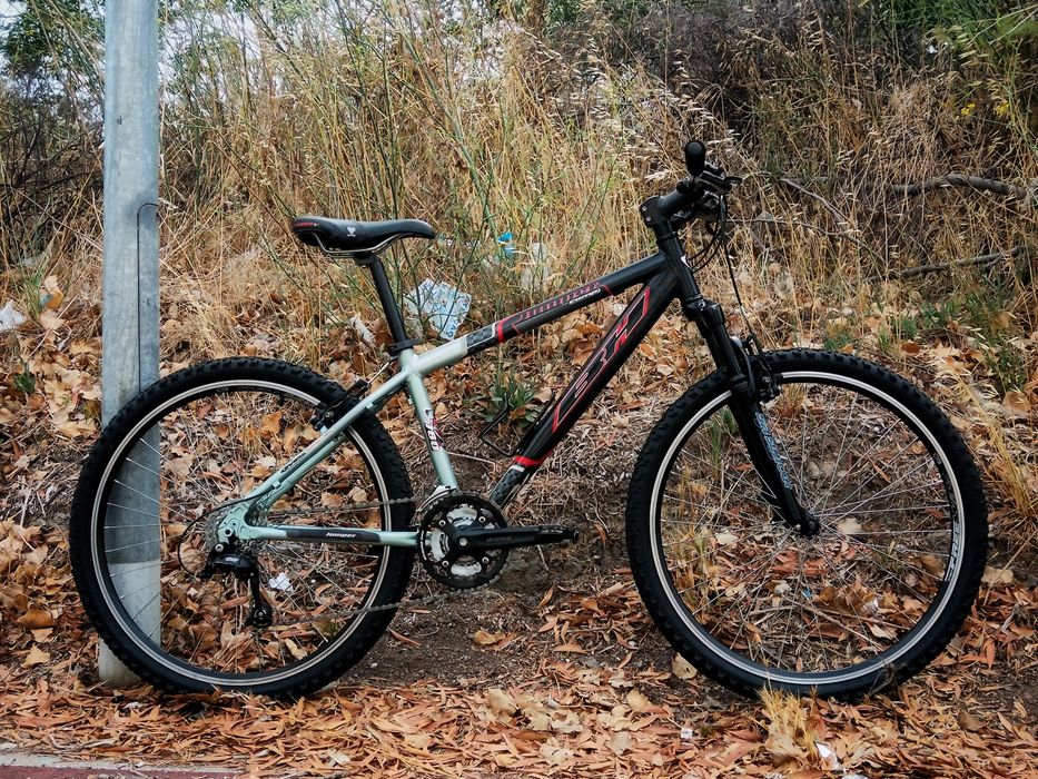 BH Jumper Comp - Bicicleta de BTT Todo o Terreno - Tamanho M - Roda 26