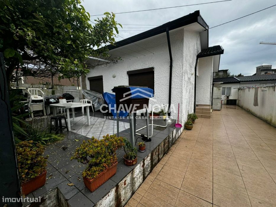 Moradia Geminada T2 na Madalena