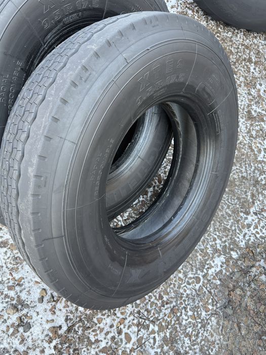 Opony Michelin XTE2 9.5r17.5 9.5-17.5 Jak Nowe
