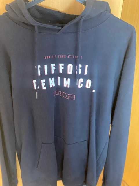 Camisolas com capuz Novas