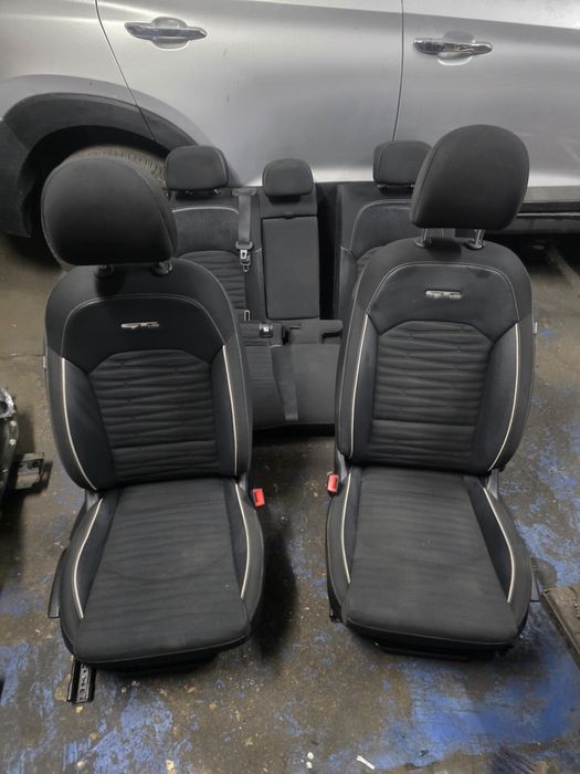 Fotele kanapa wnetrze kia proceed III