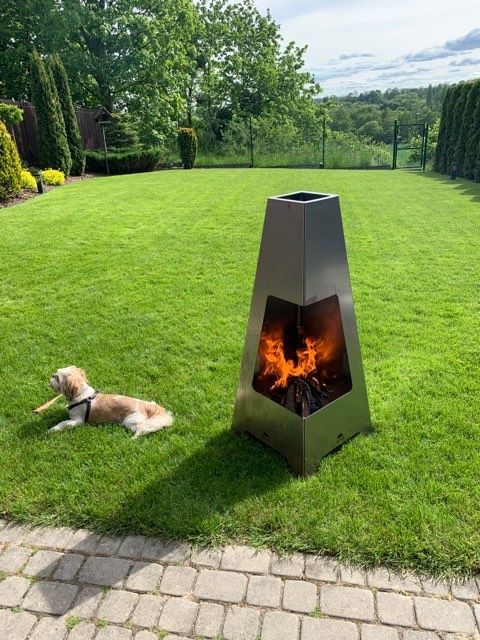 Gril ogrodowy Jotul Terrazza ze stali Corten