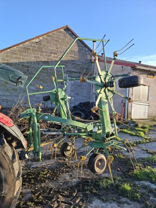 Przetrzasarka przetrząsarka, zgrabiarka pronar pwp 530 bdb