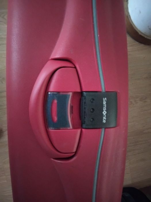 Mala  sansonite vermelha como nova