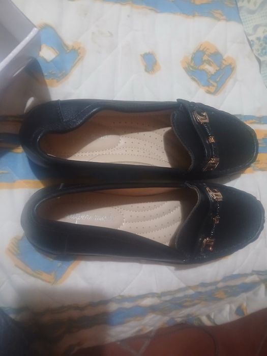 Sapatos de mulher número 38 novos sem uso