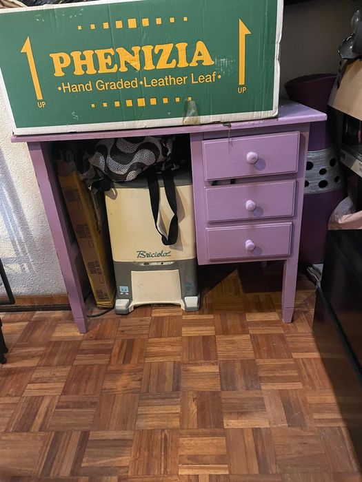 Secretaria e varios itens casa