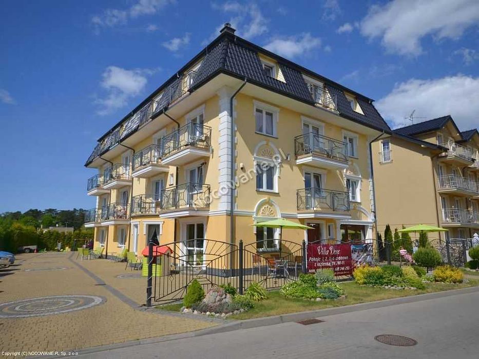 VILLA DORA Mielno, podgrzewany basen, parking, blisko centrum, plac zabaw