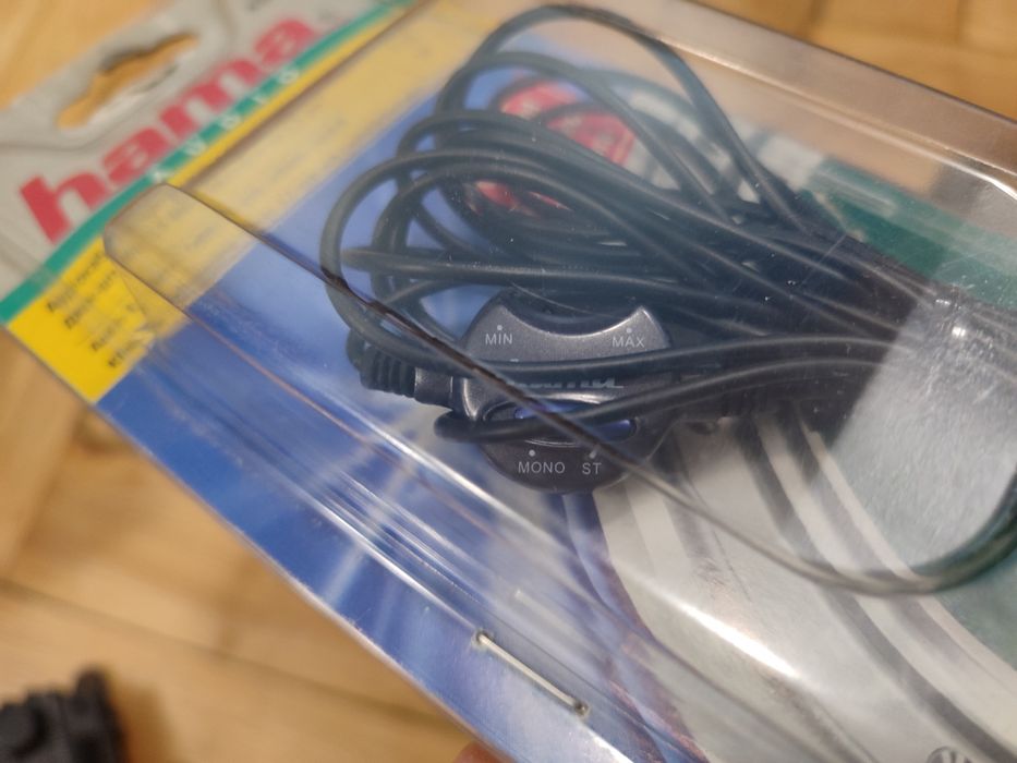 Аудіо подовжувач з регулятором гучності Hama Audio 43805