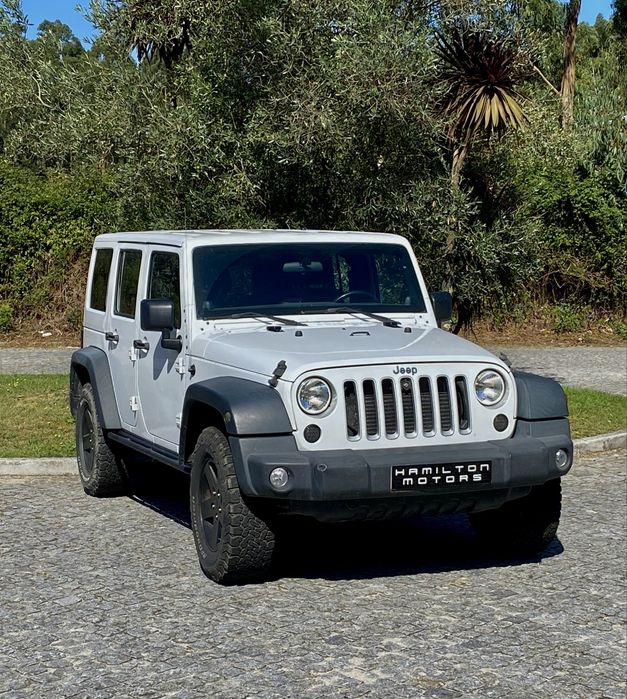 Jeep Wrangler Unlimited Sport 2.8 crd 200cv - 2012 foto 2