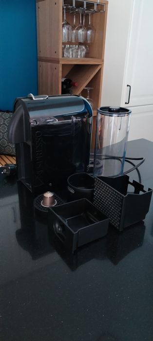 Máquina café Nespresso Delonghi