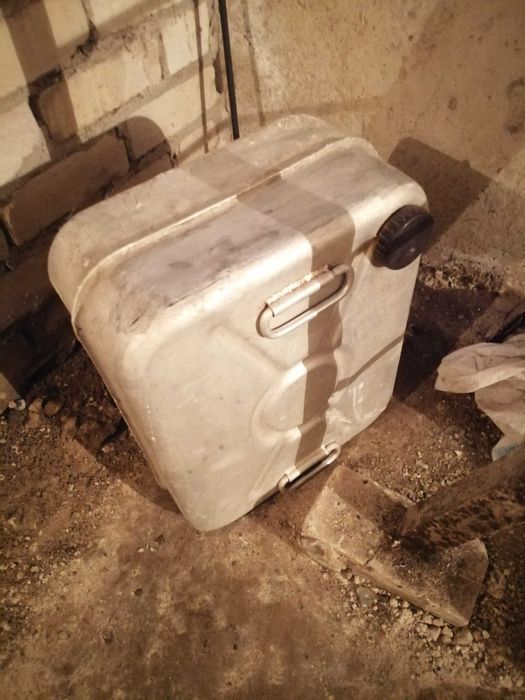 Алюминиевый бак для бензина