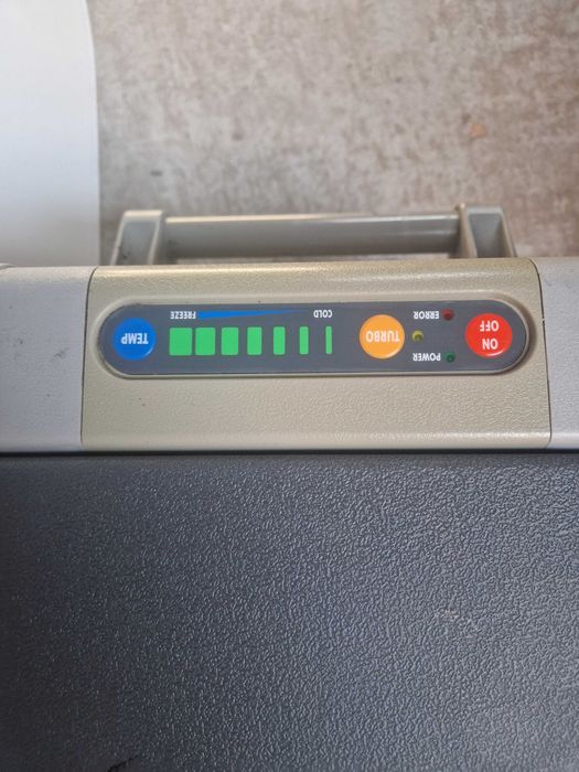 Lodowko- zamrazarka waeco