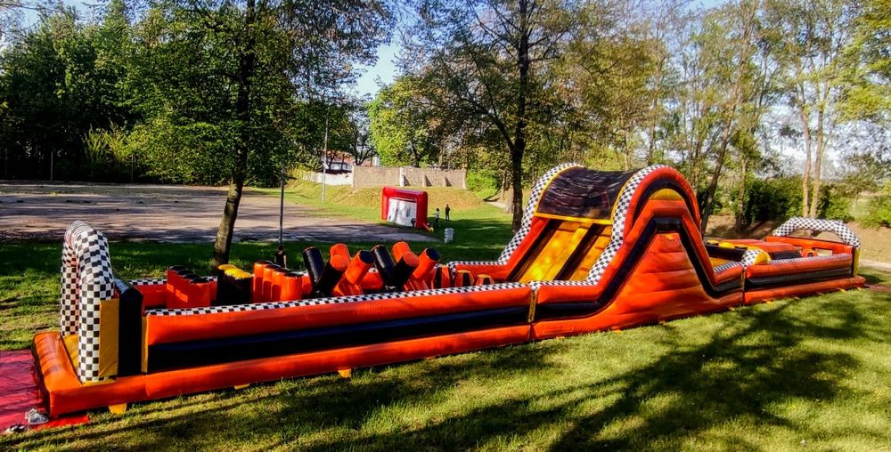 Dmuchańce Tory przeszkód Trampoliny Kule wodne