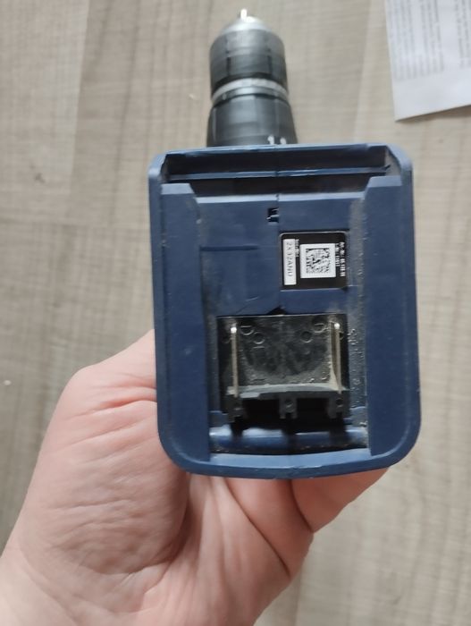 Акумуляторний шурупокрут Einhell BT-CD 18-2 Li-I. Комплект