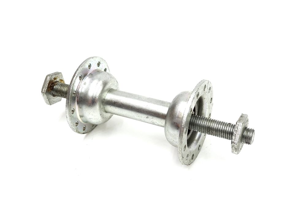 NOWA Piasta koła przód ZZR Romet Universal Tyler PRL 24 szprychy