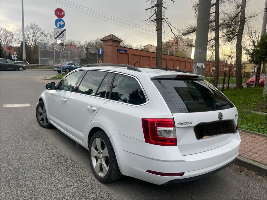 Scoda Octavia Kombi  III  DSG 4x4