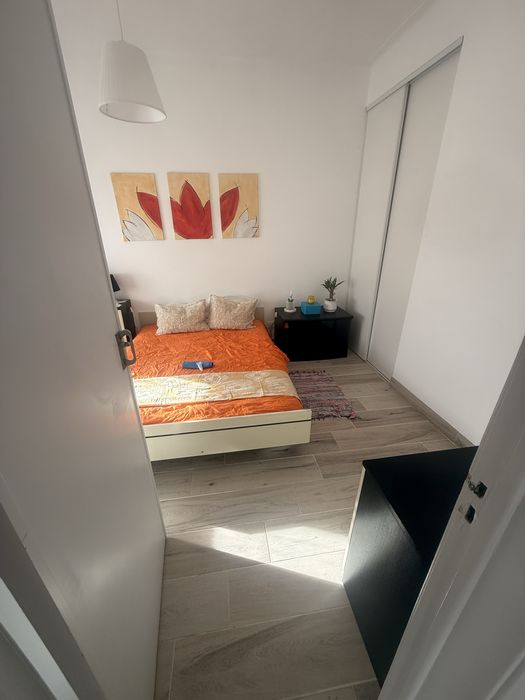 Quarto para arrendar + varanda para 1 pessoa despensas incluidas