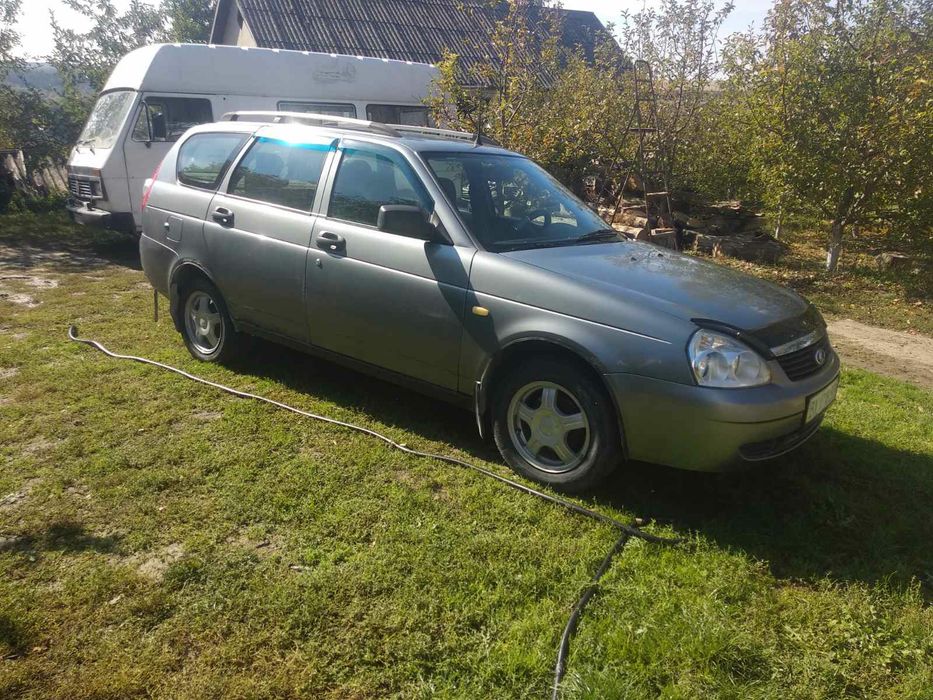 Продам пріору на газі