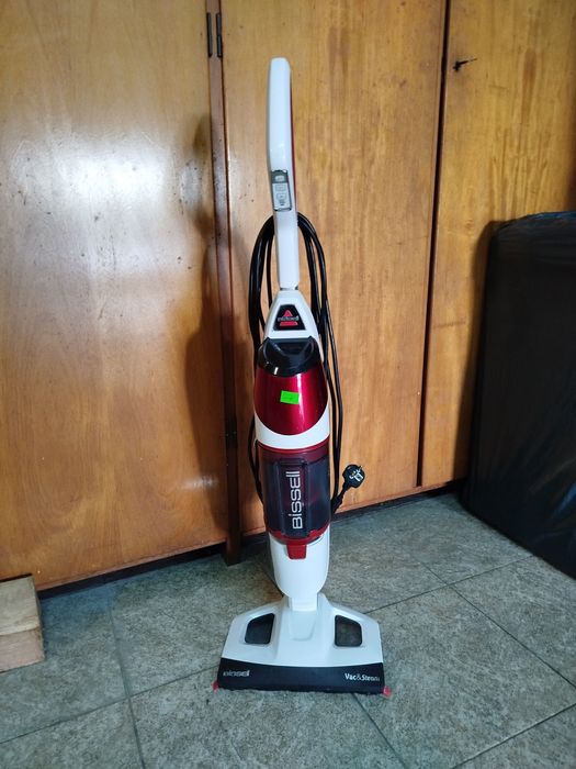 Aspirador com opção de vapor