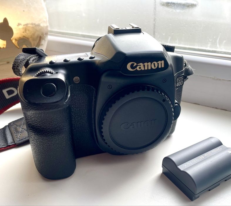 canon 40d - купити цифрові фотокамери - Ціна на OLX.ua