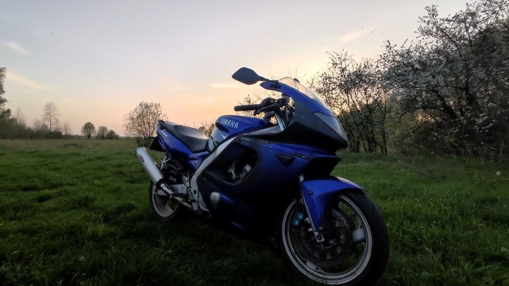 Продаж Yamaha YZF 600
