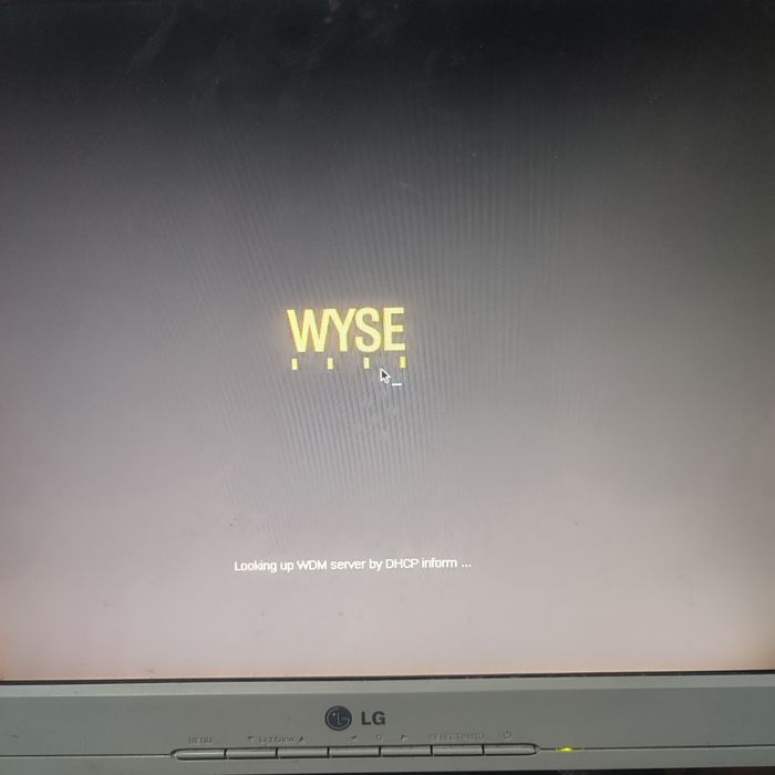 Terminal WISE kompaktny komputer