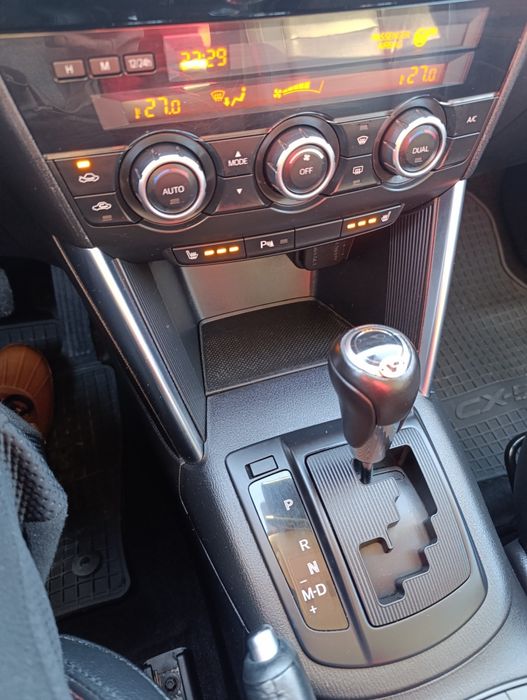 Mazda CX 5 2013 рік 2,2 дизель автомат повний привід продам авто