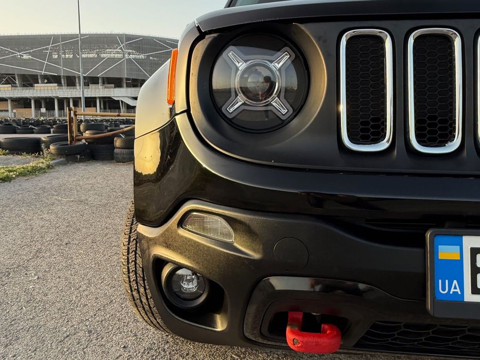 Jeep Renegade Trailhawk 2015, 2.4 (ціла безпека, лінзи, колонки JBL)