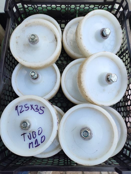 Rodas em poliamida 125x35 Tubo M10