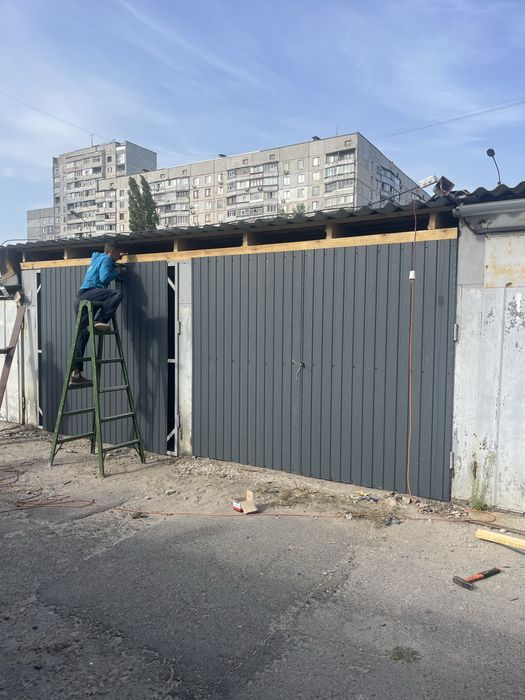 Є відновлення Ремонт кровли любой сложности. Балконы мягкая кровля