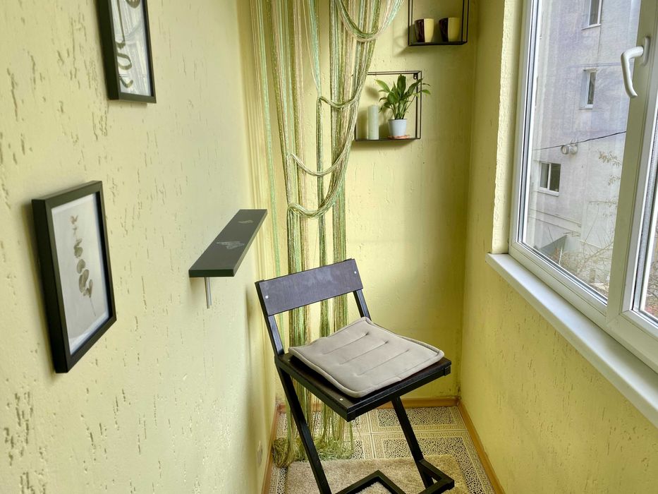 Центр. Власник. Острозького. 2 кімнати. Звітні документи