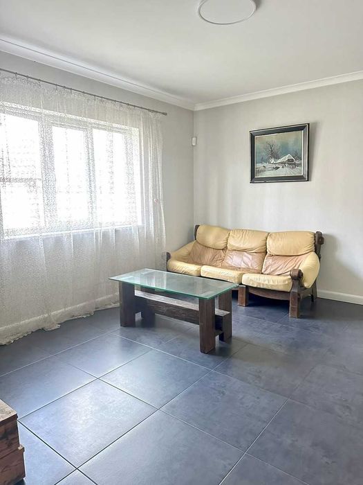 Продаж будинку в Іванковичах — 165 м², 8 соток, гараж